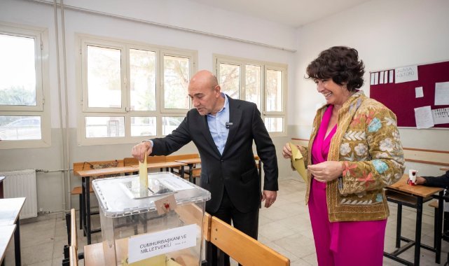 Tunç Soyer, ailesiyle birlikte oyunu kullandı
