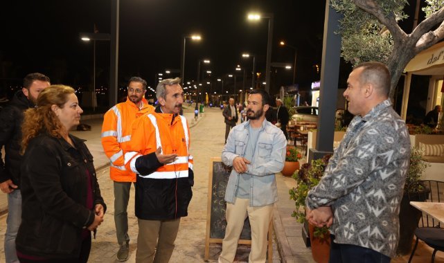 Urla’da Çeşmealtı ve İskele sahilleri ışıl ışıl