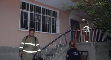 2 katlı evde yangın paniği