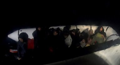 23 düzensiz göçmen yakalandı