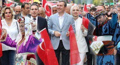 87. Uluslararası Bergama Kermes Festivali'ne muhteşem açılış