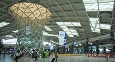 Adnan Menderes Havalimanı Mayıs ayında 1 milyona yakın yolcuyu ağırladı