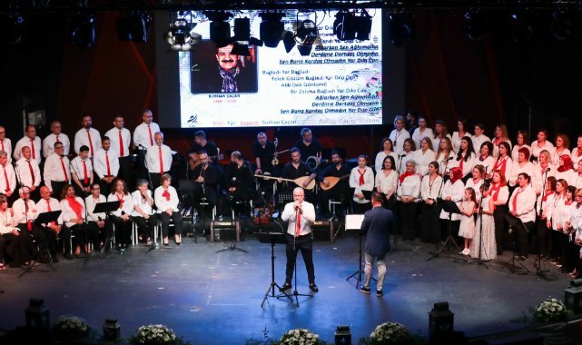 Aliağa Belediyesi Sanatevi THM Korosundan Türkü Şöleni