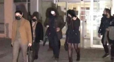 Askeri yasak bölgeye giren Yunan polis ve sevgilisine hapis istemi