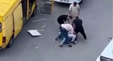 Başakşehir'de trafikte yol verme kavgası