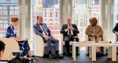 Başkan Soyer’den Brüksel’de uluslararası dayanışmanın önemine vurgu