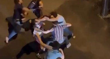 Bursa'da gençler birbirine girdi