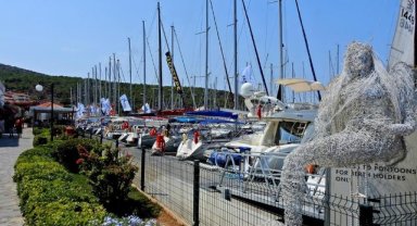 İzmir'de "dublör müşteri" devri