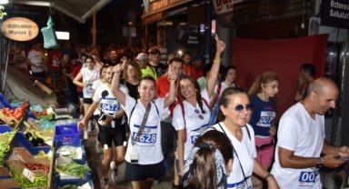 İzmir'de en kısa gecede tarihi miras koşusu