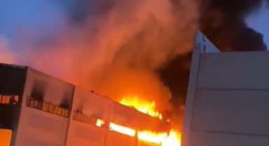 İzmir’de yağ fabrikasında korkutan yangın