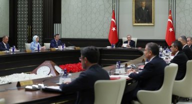 Kabine Toplantısı Cumhurbaşkanı Erdoğan'ın katılımıyla başladı