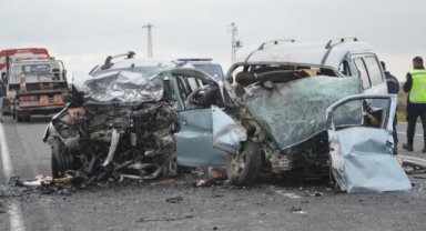 Korkunç kaza: Çok sayıda ölü ve yaralı var