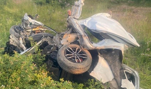 Malatya'da kontrolden çıkan araç şarampole devrildi