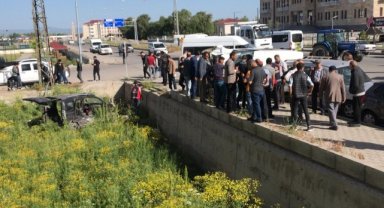 Öğrenci servisi kaza yaptı: Yaralılar var