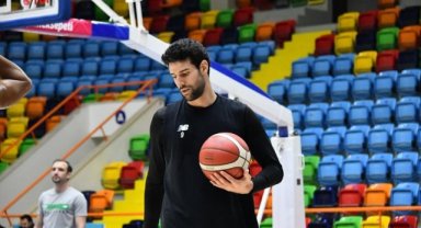 P. Karşıyaka’nın Troy Selim Şav transferine sakatlık engeli