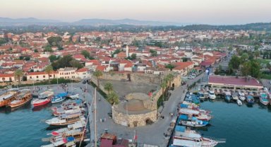 Sığacık'ta bayram öncesi valiz sesleri duyulmaya başladı