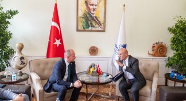 Soyer Ukrayna’nın İstanbul Başkonsolosu Nedilskyi’i ağırladı