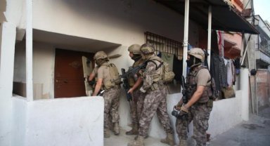 Uyuşturucu satıcılarına şafak operasyonu