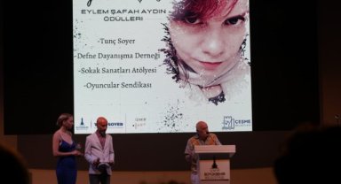 Başkan Soyer’e “Eylem Şafak Aydın” ödülü