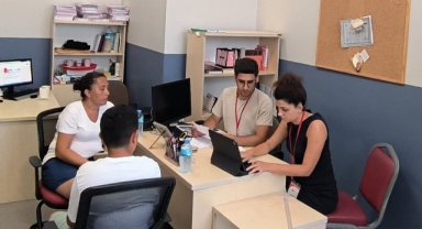 Bayraklı Belediyesinden YKS’de tercih desteği