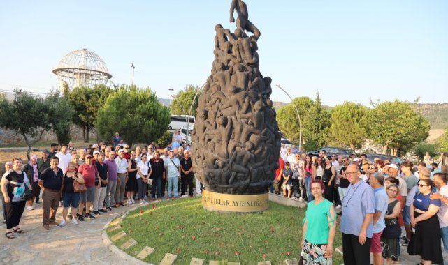 Bayraklı Madımak’ı unutmadı
