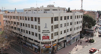 Bergama Belediyesi çözüm merkezi Whatsapp hattı çözüme kavuşturuyor