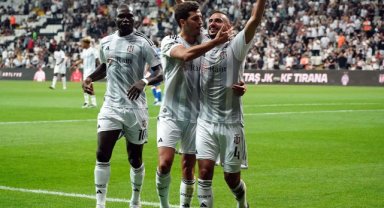 Beşiktaş tur kapısını araladı