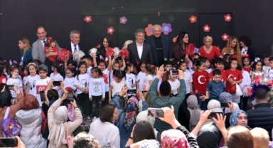 Bornova’da çocuklar mutlu, anneler huzurlu