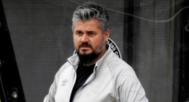 Çeşme Belediyespor teknik direktör Ali Çalış ile yollarını ayırdı