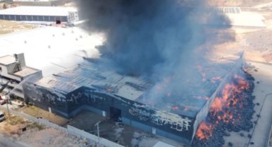 Gaziantep'te fabrika yangını: 10 kişi hastaneye kaldırıldı