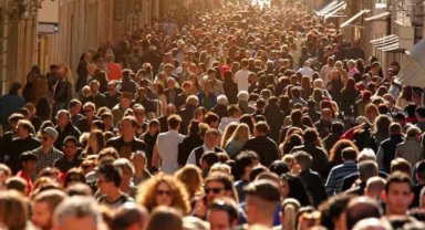 İstanbul için ’tersine göç’ projesi haberlerine AK Parti’den yalanlama