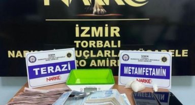 İzmir polisi uyuşturucu satıcılarına göz açtırmıyor: 4 tutuklama