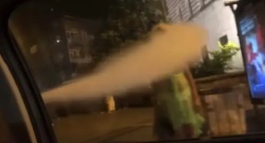 Kadınlara yangın tüpü sıkarak saldıran 3 şüpheli yakalandı