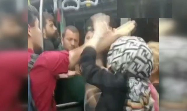 Metrobüste kadın yolcular birbirine girdi