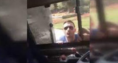 Yol tartışmasında otobüsün önünü kesip camları kırdı