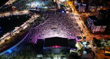 Aliağa Sanat Günleri’nde Nostalji Rüzgârı