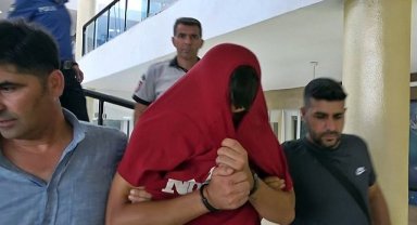 Antalya’da fıkra gibi olay: Kuyumcular Çarşısı’nda gümüşçüyü soydu, komşu gümüşçülere satarken yakalandı