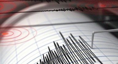 Az önce deprem oldu