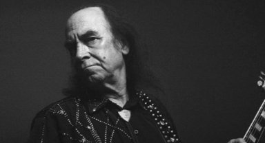 Bakanlardan Erkin Koray için taziye mesajı