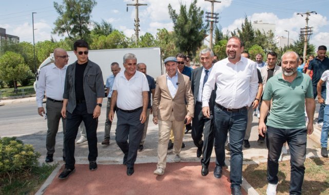 Başkan Soyer Çiğli’de çevre düzenleme çalışmalarını inceledi