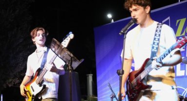 Bergama Zeytinpark Yerel Gençlik Konserleri Başladı