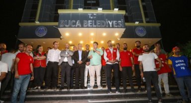 Buca Belediyesi işçilerinin yüzü güldü: "Taşın altına elimizi koyduk"