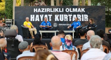 Buca'da deprem gerçeği bir kez daha masaya yatırıldı