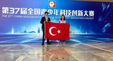 Bucalı öğrenci, Asya’nın kalbinden ödülle dönüyor