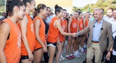 Büyükşehir'den gençlere armağan: Soyer, "Gençler burası sizin eviniz"