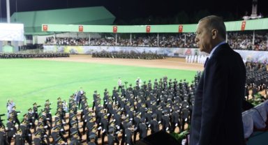 Cumhurbaşkanı Erdoğan'dan terörle mücadele mesajı: "Ya teslim olacaklar ya da devletimizin demir yumruğuyla yüzleşecekler”