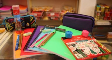 Efes Selçuk Belediyesi'nden eğitime kırtasiye desteği