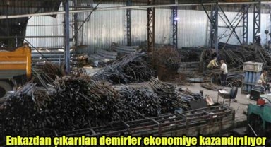 Enkazdan çıkarılan demirler yeniden ekonomiye kazandırılıyor