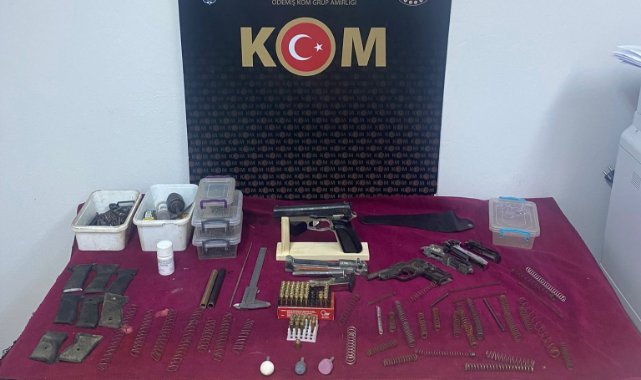 Evini silah atölyesine çeviren şüpheli kıskıvrak yakalandı