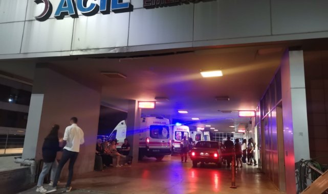 İzmir’de korkunç olay: Annesine satırla saldırdı